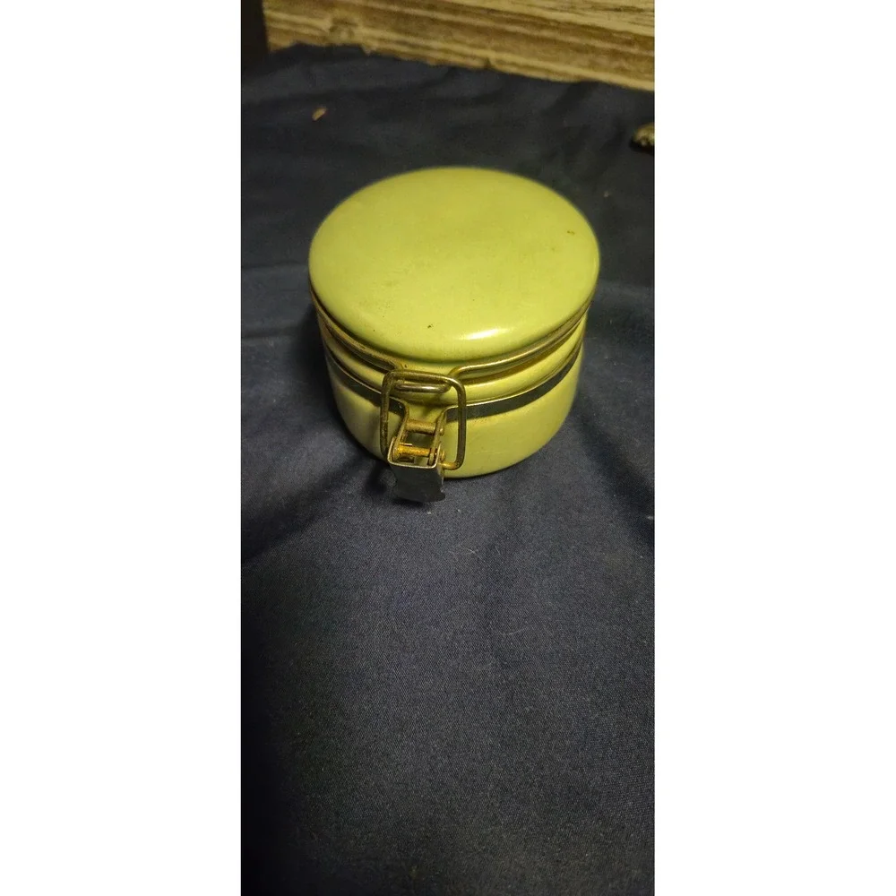 Oggi Corporation Mini Ceramic Canister Light Green Locking Flip‎ Top Spice Jar